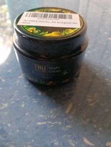 TRU Hair &amp; Skin Night Cream