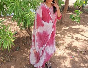 Pink & White Tie-Dye Salwar Kameez