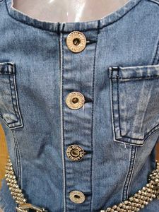 GUESS... PREMIUM QUALITY DENIM VEST