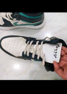 White Shoes (359)