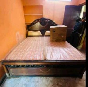 Double Bed With Box...Orignal Saag Wood