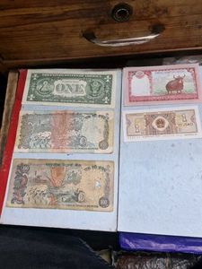 5 Pcs International Banknote Collection