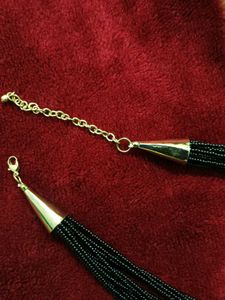 Vintage Black And Gold Metal Necklace