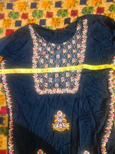 Embroidered Long Sleeve Kurti
