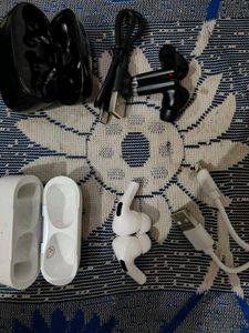 Earbuds Combo Fully Working