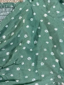 Green Floral Crop Top