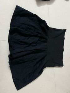 Black Mini Highwaist Skirt