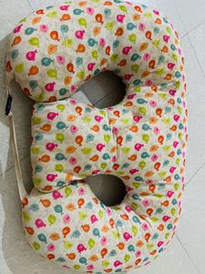 Twin Feeding Pillow