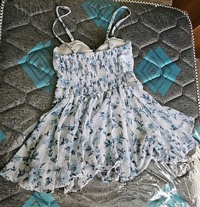Chic Floral Halter Top