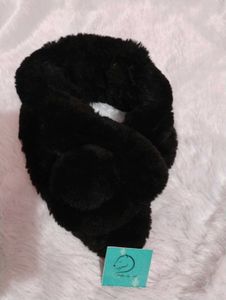 🌸Fuzzy Black Scarf🌸