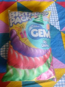 Gems CUSHION with Filling