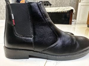 Chelsea Boots