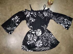 Beautiful Off Shoulder Top With Camisole