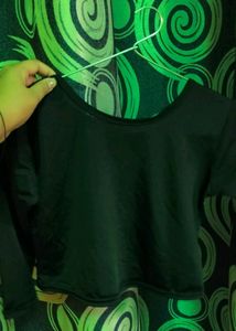 Black Crop Top
