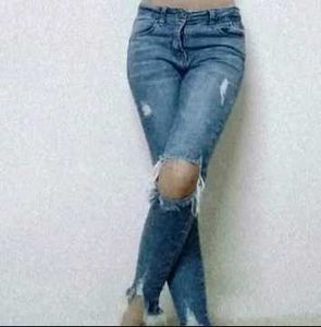Ripped Skinny Jeans For Women