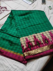 Green &amp; Pink Checked Saree