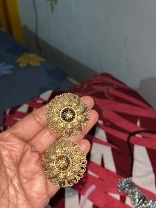 Earring