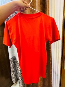 Brand New Nike T-shirt