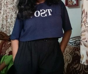 Yocust Crop Tshirt.