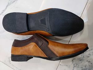 Stylish Casual Shoes (Size: 8 UK/India)