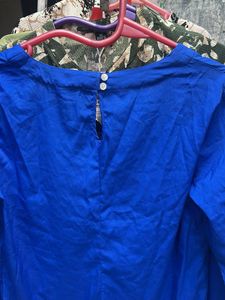 Elegant Blue V-Neck Top