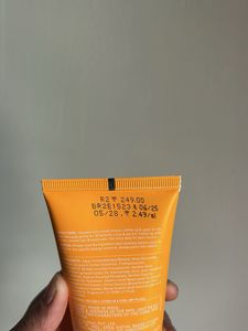Dot &amp; Key Face Wash