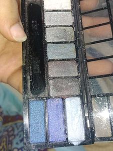 Color Mates Eyeshadow Palette