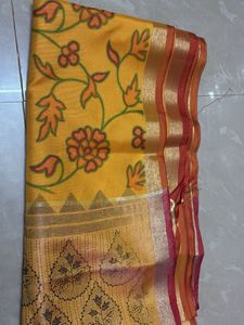 Elegant Floral patola Saree