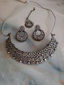 Black Metal Choker Set