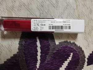 New lipgloss and nail paints