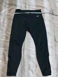 NIKE Active Wear