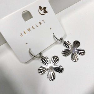 New Earing Combo