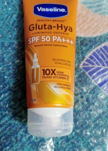 Vaseline Gluta-Hya SPF 50...Flat 250rs