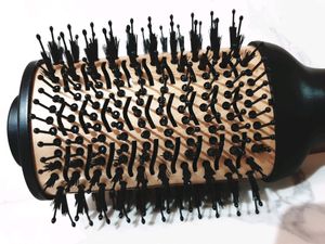 Agaro Dryer + Straighter 📍