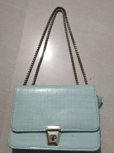 Chic Crossbody Bag