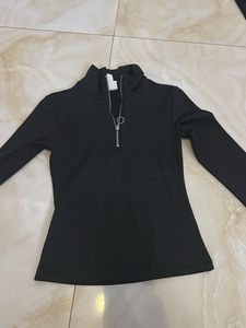 H&M Black Zip-Up Top