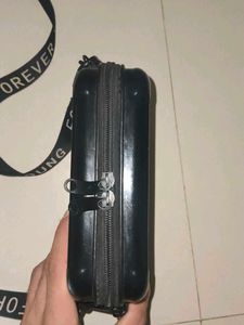 Chic Black Crossbody Bag