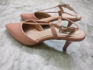 Her By Invictus Pink Heels