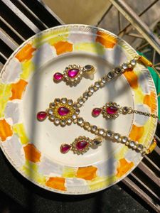 Jewellery Set &amp; Bangles