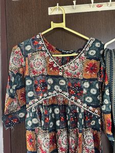 Desi Avatar Printed Kurta Set (Size S) 🌸