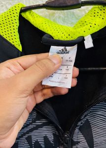 🇬🇧 Adidas Imported Graphic Hoodie