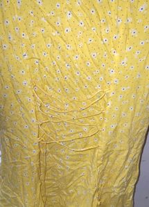 Yellow Dress 🌸
