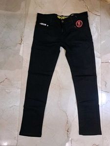 Black Jeans