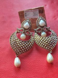 Pearl & Rhinestone Drop Earrings