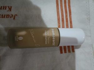 Mamaearth Glow Serum Foundation