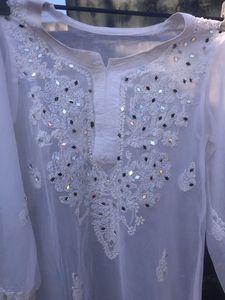 White Embroidered Kurta