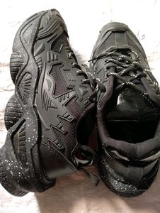 Commen Sports Shoes