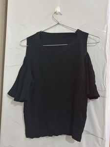 Chic Black Cold Shoulder Top