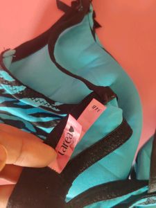 34B Bra
