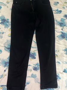 Black Denim Ankle Length Jeans